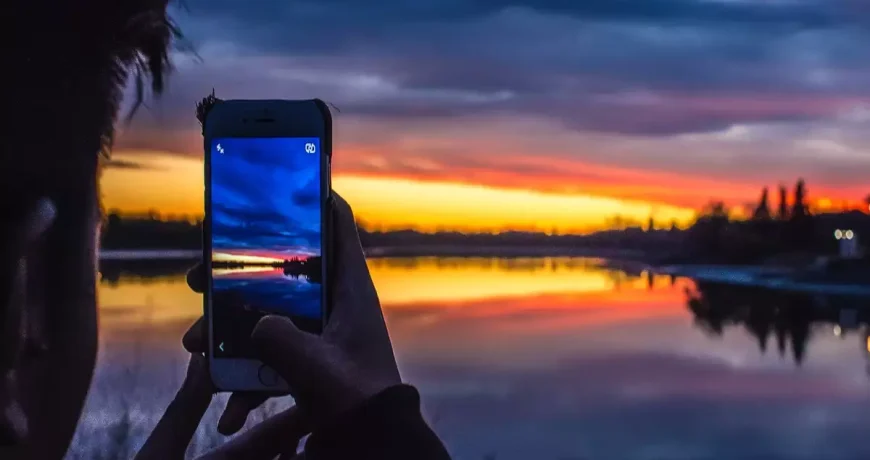 Smartphone for Night Photography