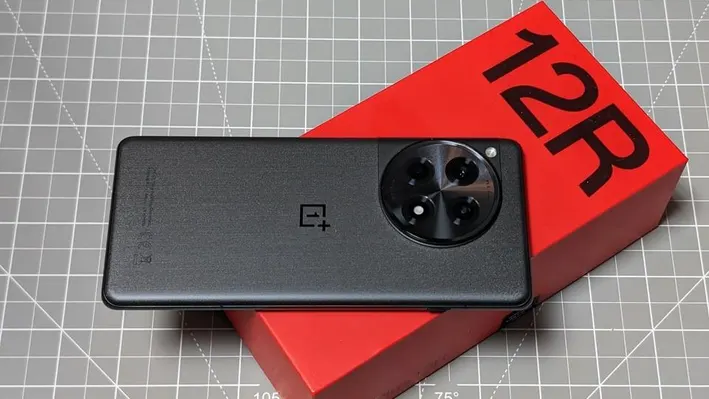 OnePlus 12R - Alezay